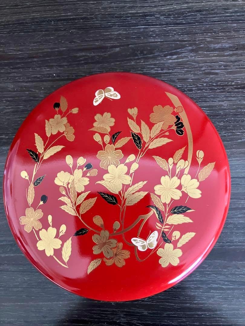 漆器 椀 花と蝶のデザイン 漆器 椀 花と蝶のデザイン 漆器 椀